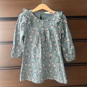 Cute NWT Zara dress